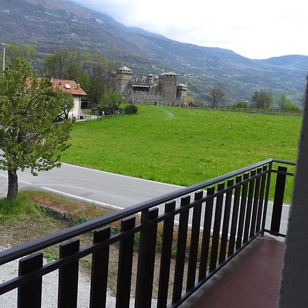 Villa Vue Du Chateau à Fenis Extérieur photo